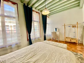 The balcony apartment in the center - Image 4
