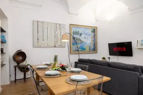 Charming 50 steps from the Duomo • 4 bedrooms • 3 bathrooms • - Image 4