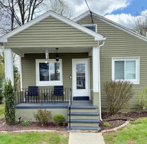 Charming Cottage Retreat - Image 2