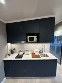 V Cabra Cabin - Image 3