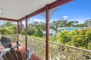Huskisson Beach Holiday Villa by Experience Jervis Bay - Image 4