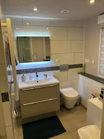 Renovated apartment with air conditioning - Image 5