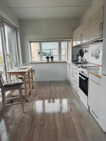 Modern Central Located Apartment - Image 4