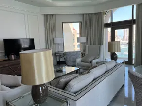 Luxury 2BR Apart The St. Regis Marsa Arabia Island - Image 5