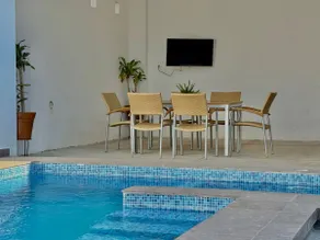 MA3 House with pool in Lomas de Comanjilla - Image 5