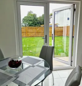 New build modern high spec house - Image 5
