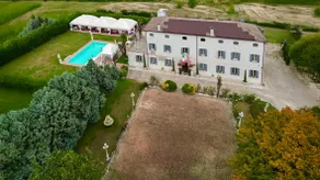 Luxury Countryside Estate Pool- Whirpool-billiards - Image 3