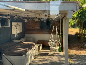 Coasis - W. Seattle Retreat with Hot Tub - Image 4