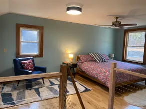 Cozy & Private Retreat-54 Acres - Image 3
