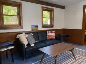Cozy & Private Retreat-54 Acres - Image 2