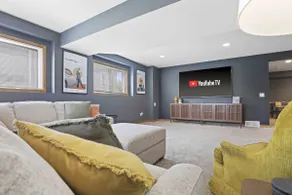 25min to Capitol - KING Suite - Game Room - Groups - Image 2
