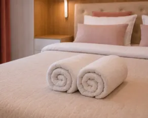 Green Terrace Centrum Apartment - Cozy terrace, Free Parking, NETFLIX - Rail Station 850m - Image 5