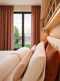 Green Terrace Centrum Apartment - Cozy terrace, Free Parking, NETFLIX - Rail Station 850m - Image 3