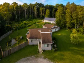 Lake Huron Retreat • Pvt Beach • Sleeps 14 - Image 3