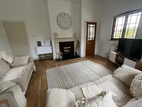 The Lyttle Cottage - Image 2