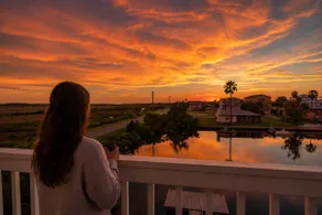 Sunsets/Waterfront/Kayaks/Views/Firepit - Image 3