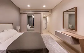 Stunning Sea View 3BR Duplex in Reef Island - Image 2