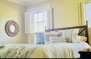 Gorgeous Garden District Cottage - Image 3