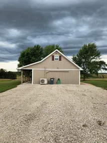 Cabin in the Country - Image 2