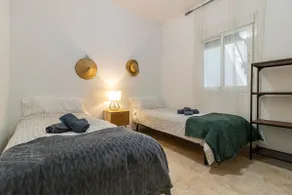 Charming Apartment - Image 5
