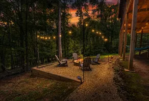 Squirrels Hideaway Fire Pit Mtn Views - Image 3