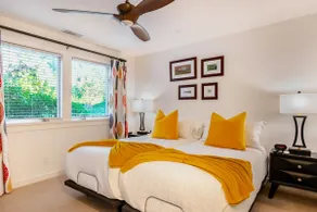 Heron's Rest Nature Retreat7 BR 8 Ba sleeps 12-15 - Image 3