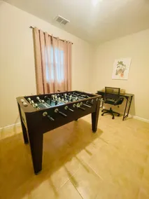 Comfy 1 lvl close 2 everything 11 mins 2 Coliseum - Image 5