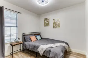 The Trap House on Hettie Downtown Denton w/ Fiber - Image 3