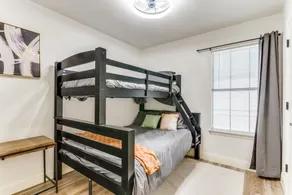 The Trap House on Hettie Downtown Denton w/ Fiber - Image 5