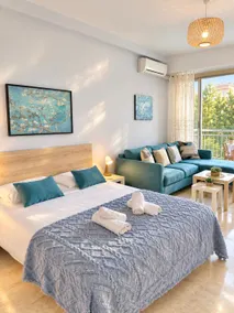Seaview Apartment - 10' walk from the beach - Image 4