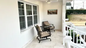 Beach Stay - Image 3
