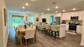 Palm Residents at Sun N Lake. - Image 3