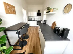 Large apartment in Pieschen - Image 4