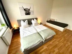 Large apartment in Pieschen - Image 5