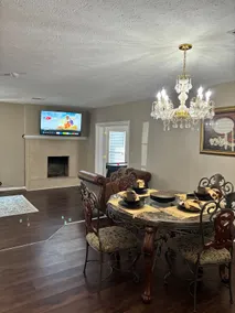Family-Friendly | Smart TV's | Game Room | Jaccuzi - Image 4