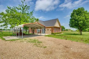 Retreat w/ Patio & Fireplace - Image 4