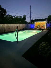 Pool/Garage/Games/10 min drive to Bucees/Beaches - Image 2