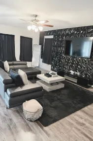 Houston Vybez | Basketball Court + Cozy Stay - Image 3