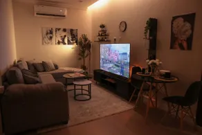 Distinctive apartment, in Al Hamra district. - Image 4