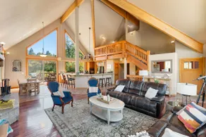Mt. Eddy Estate - Image 5
