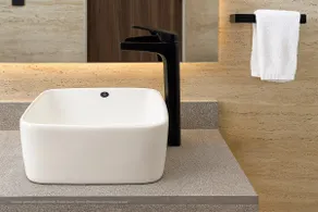 Covadonga 3B • Marble • Minimalist • Impeccable - Image 3