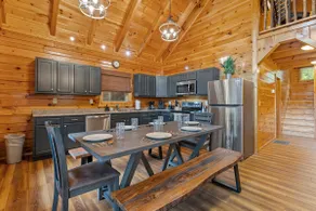 Lakeside Timber Retreat at Red River Gorge! - Image 3