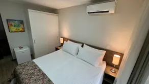 Luxurious King Bed near Riocentro and Farmasi Aren - Image 3