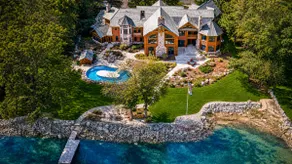 Grand on Longtail | Lazy River · Lake · Luxe Stay - Image 3