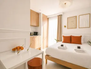 JIJI Suites • Suite Élégance • Sénart-en-Bieuvre - Image 4