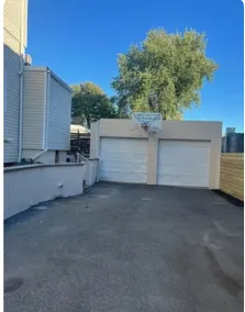 Modern 2BR Sleeps 6 | Free Parking | Near Metro - Image 4