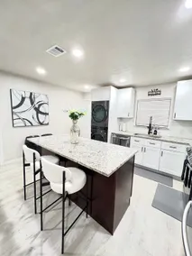 Furnished Home near downtown - Image 5
