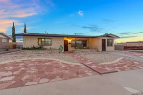 Southwestern Modern 4 Bedroom - Image 5