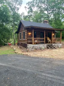 “Big Buck Cabin” near Talimena Scenic Drive/Mena - Image 2