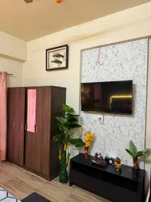 Luxurious apartment - Image 2